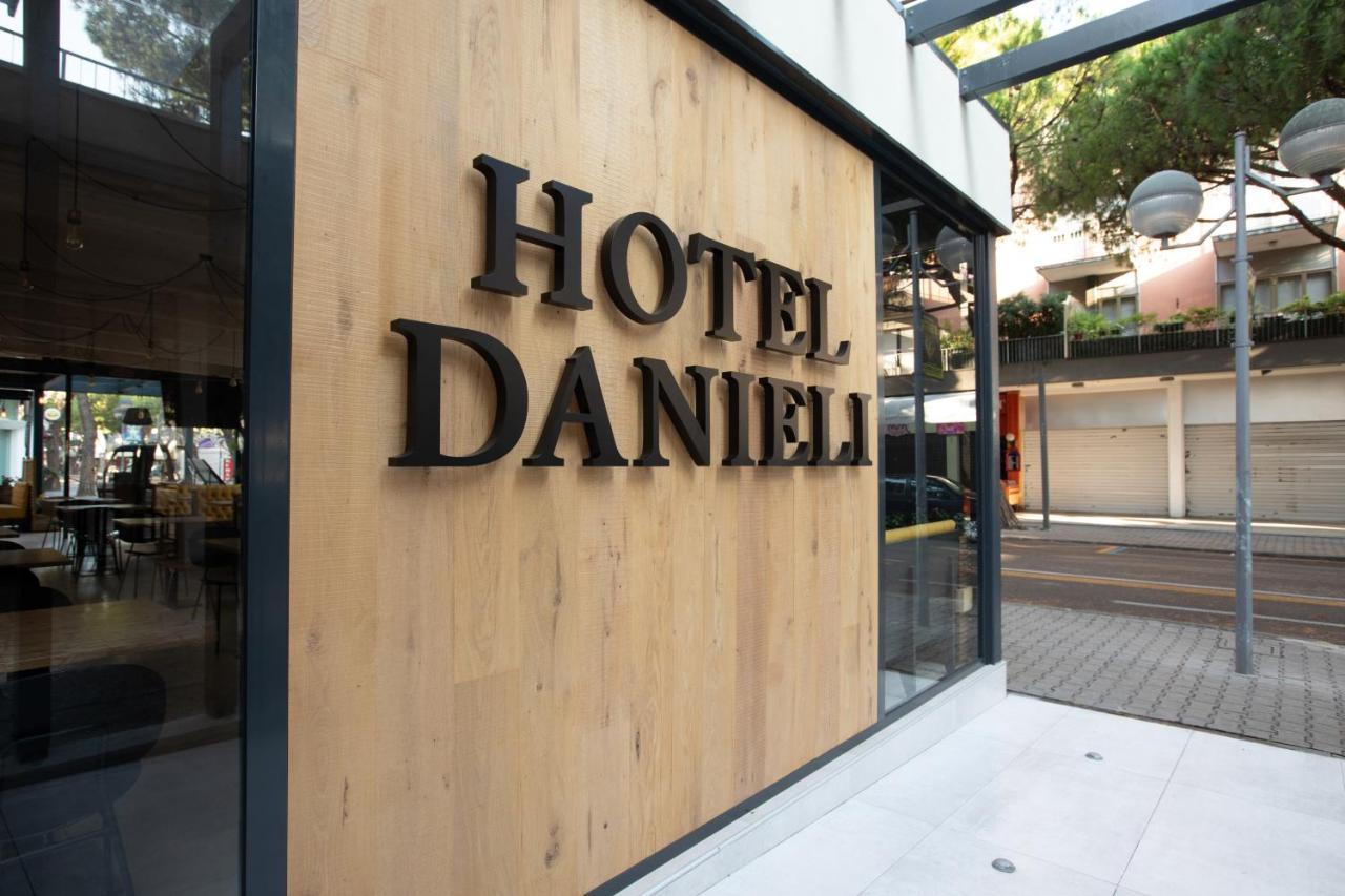 Hotel Danieli 리도 디 예솔로 외부 사진